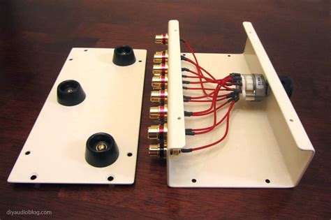 diy rca distribution box|DIY Audio Electronics from Zynsonix.com: Custom RCA Switch .